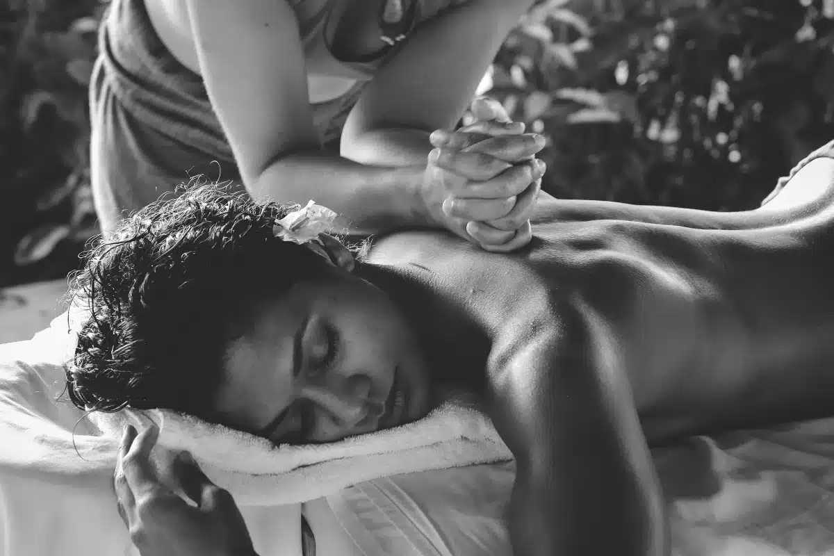 Lets explore the best relaxation and healing spots in Jakarta with price ranges and locations, perfect for expats seeking calm in the city.