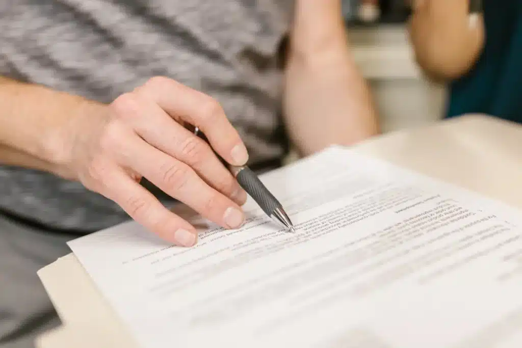Unclear Lease Agreements and Hidden Clauses